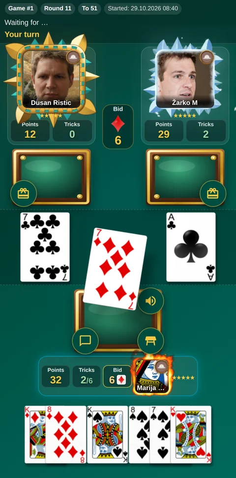 The classic room on a phone: sun and ice frames around the two other players and fire around your own square picture
